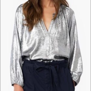 Xirena Farrah Top in Silver